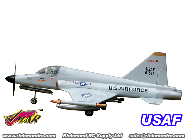 f590g_leftside_255V020_20050130_2832x2128x300_brand_600w12q