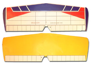 a00142 horiz stab top and bottom.jpg (22549 bytes)