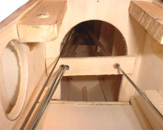 at0014u_texan_fuselage_internal_aftfromradiobay copy.JPG (20267 bytes)
